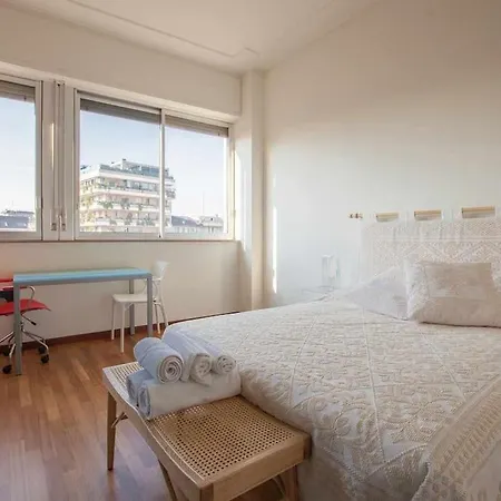 Apartament Corso Garibaldi 72 *